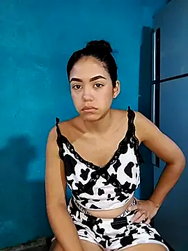 Snapshot of fabulousgirl chatting on 11/09/25, 06:44 fabulousgirl online show from 11/09/25, 06:44