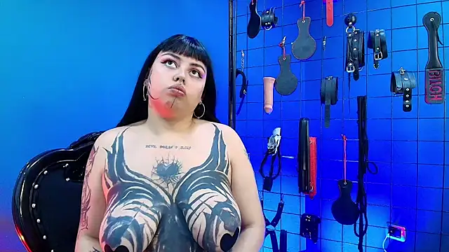 marlbororojo  online show from 09/30/25, 03:00