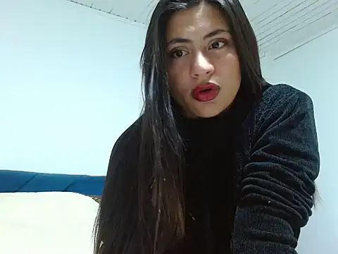 Snapshot of Maira_Diaz chatting on 10/07/25, 03:09 Maira Diaz online show from 10/07/25, 03:09