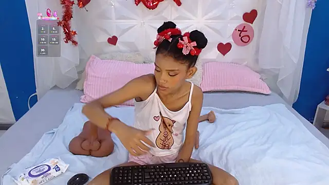 adisson petite1 online show from 02/17/26, 05:41