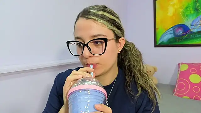 Snapshot of katiaa_lovv chatting on 02/12/26, 12:05 katiaa lovv online show from 02/12/26, 12:05