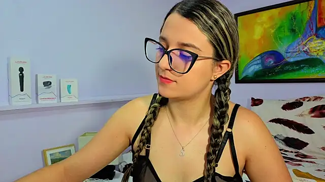 Snapshot of katiaa_lovv chatting on 03/17/26, 12:19 katiaa lovv online show from 03/17/26, 12:19