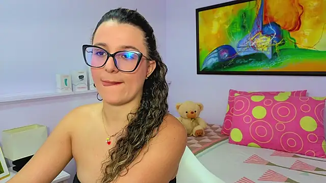 katiaa lovv online show from 04/18/26, 07:51