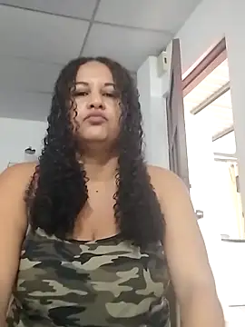 MEYBELLATINA online show from 02/06/26, 10:35