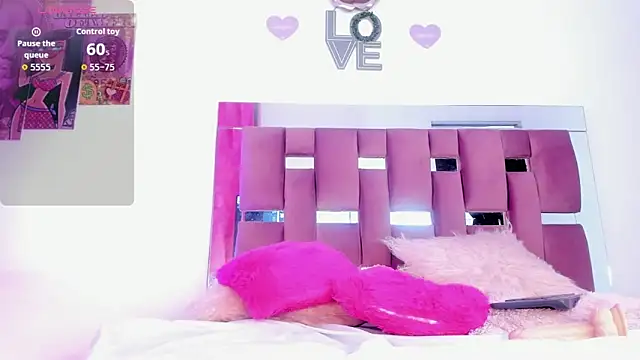 sofiaa ferrer online show from 11/06/25, 01:56