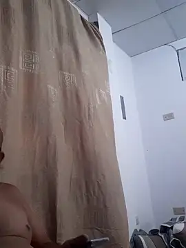 Snapshot of ANTHONYHOTT69 chatting on 11/13/25, 09:47 ANTHONYHOTT69 online show from 11/13/25, 09:47