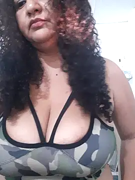 Snapshot of ANTHONYHOTT69 chatting on 11/14/25, 10:40 ANTHONYHOTT69 online show from 11/14/25, 10:40