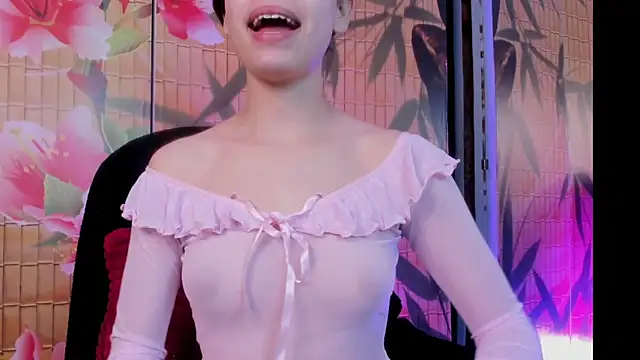 sophie blaake online show from 04/16/26, 03:18