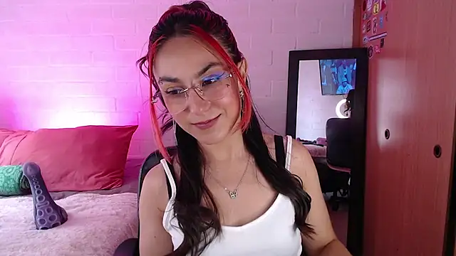 Amy66 online show from 05/21/26, 04:25