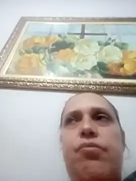 Snapshot of Crisribeiro chatting on 11/16/25, 01:22 Crisribeiro online show from 11/16/25, 01:22