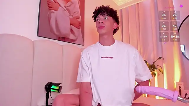 Snapshot of lion_stone chatting on 10/01/25, 08:48 lion stone online show from 10/01/25, 08:48