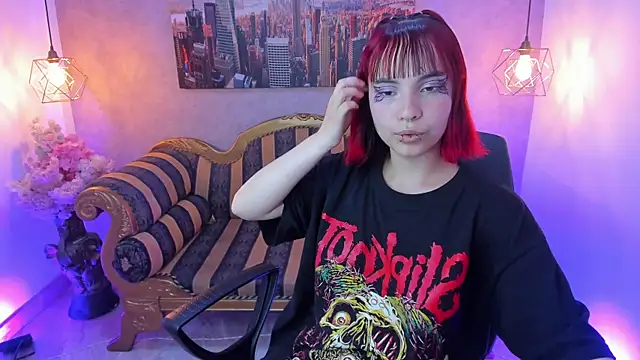 Megane whitte online show from 10/26/25, 03:18