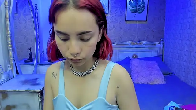 Megane whitte online show from 11/25/25, 05:46