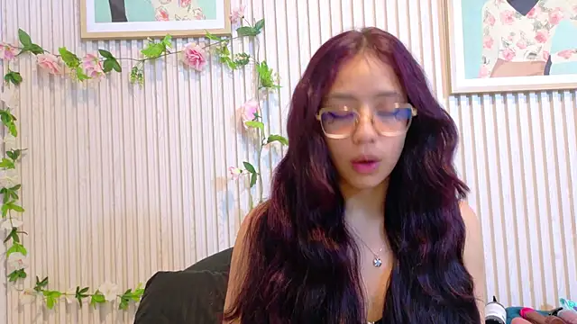 Abrilmirren online show from 03/30/26, 11:11