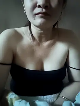 Paul-paul11 online show from 10/29/25, 11:28