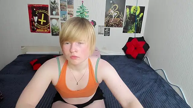 Cattie w  online show from 03/04/26, 01:11