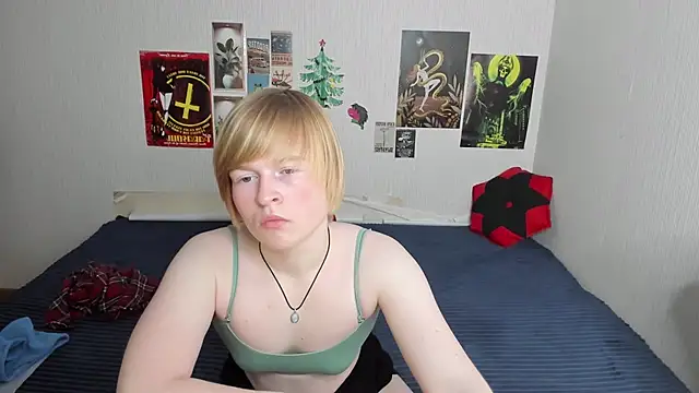 Cattie w  online show from 03/28/26, 01:16