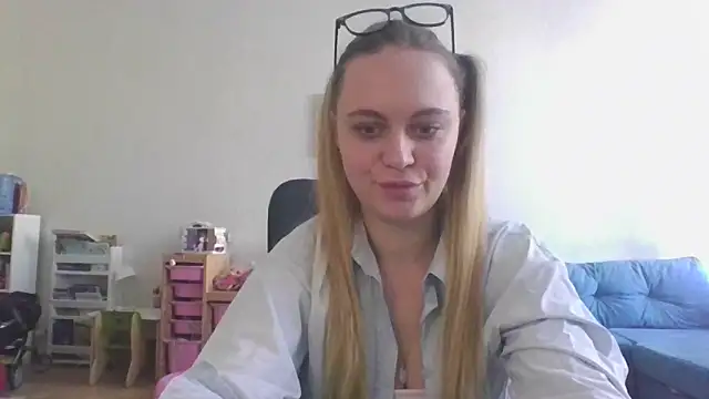 Cynoraye online show from 02/04/26, 09:48