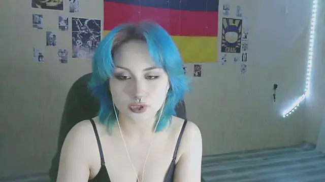 Snapshot of LeisaHopperstad chatting on 01/13/26, 05:18 LeisaHopperstad online show from 01/13/26, 05:18