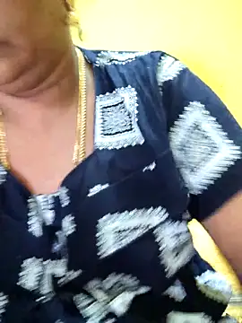 Snapshot of navyasree143 chatting on 10/04/25, 05:27 navyasree143 online show from 10/04/25, 05:27