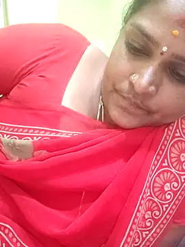 navyasree143 online show from 12/16/25, 11:04