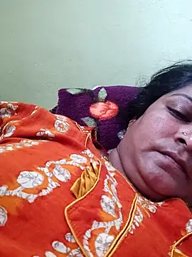 navyasree143 online show from 02/28/26, 05:41