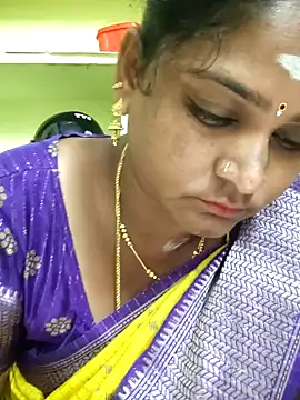 Snapshot of navyasree143 chatting on 03/03/26, 12:17 navyasree143 online show from 03/03/26, 12:17