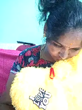 Snapshot of navyasree143 chatting on 03/12/26, 04:46 navyasree143 online show from 03/12/26, 04:46