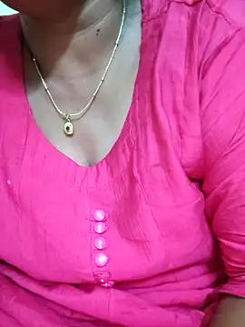 Snapshot of navyasree143 chatting on 03/19/26, 04:33 navyasree143 online show from 03/19/26, 04:33