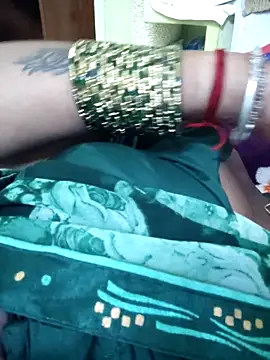 Snapshot of navyasree143 chatting on 03/28/26, 02:00 navyasree143 online show from 03/28/26, 02:00