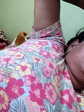 Snapshot of navyasree143 chatting on 04/14/26, 03:34 navyasree143 online show from 04/14/26, 03:34