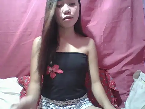 SweetPussie18x online show from 03/27/26, 08:37