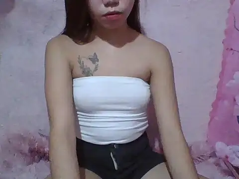 SweetPussie18x online show from 05/27/26, 02:14
