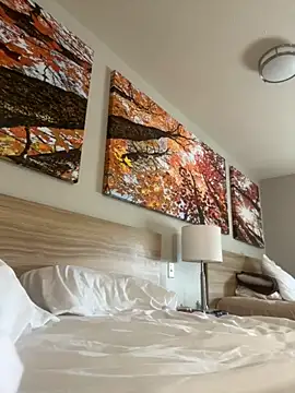 Derrickandash online show from 04/18/26, 05:28