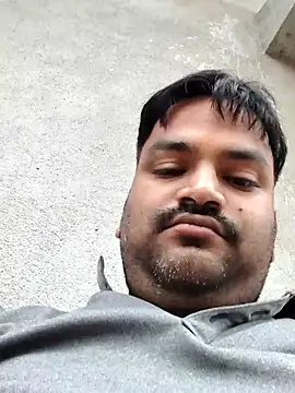 desiyouth94 online show from 10/30/25, 01:56