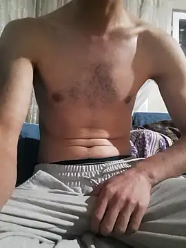 Snapshot of herkes26 chatting on 11/06/25, 01:39 herkes26 online show from 11/06/25, 01:39