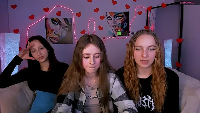 rebecca smile online show from 02/12/26, 08:15