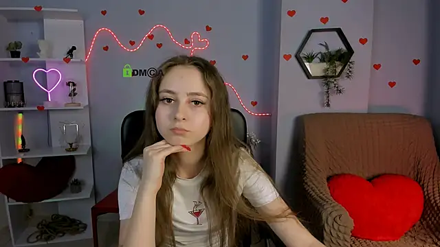 rebecca smile online show from 03/17/26, 02:20