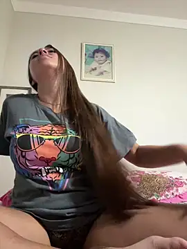 Snapshot of larj021bb chatting on 04/12/26, 09:42 larj021bb online show from 04/12/26, 09:42