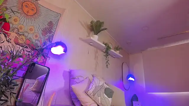 Violeta dh online show from 10/30/25, 12:06