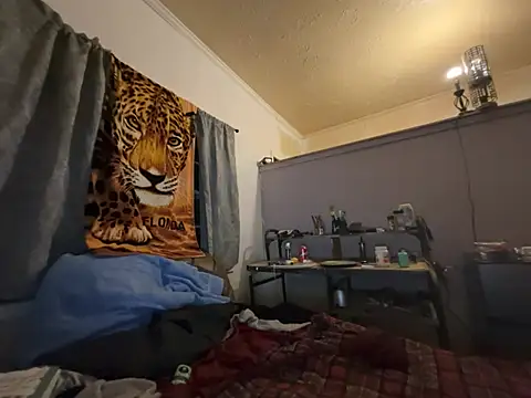 ThrowedWorldWide online show from 03/17/26, 12:15