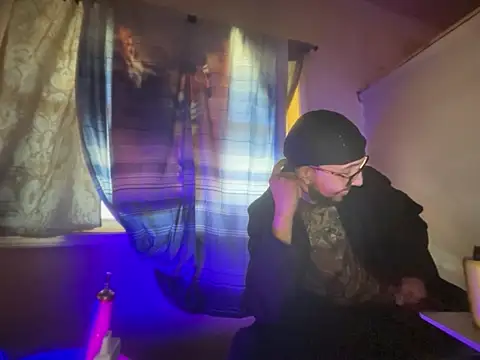 ThrowedWorldWide online show from 05/11/26, 02:56