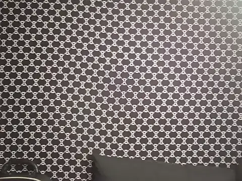 Snapshot of Camillasexy chatting on 12/22/25, 06:21 Camillasexy online show from 12/22/25, 06:21