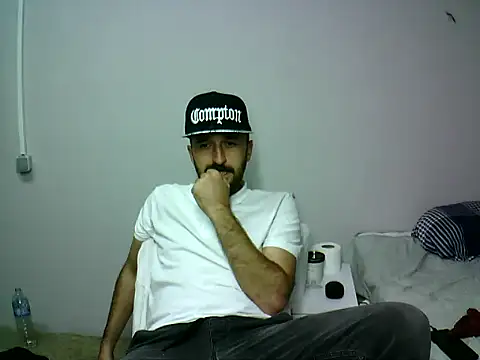 krerem online show from 11/08/25, 02:06