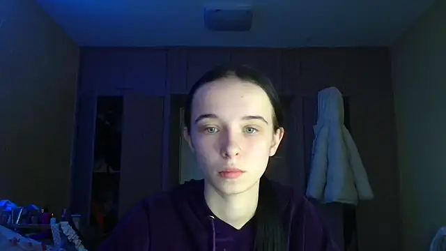 Emilia Light online show from 02/02/26, 07:29