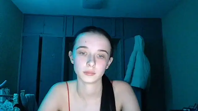 Emilia Light online show from 02/22/26, 03:54