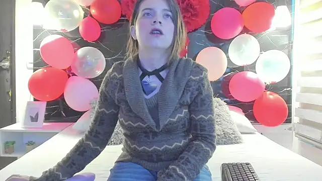 ZOE LE online show from 02/17/26, 11:40