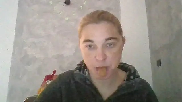 GoldenAngelMilf online show from 12/20/25, 07:37