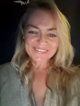 demidelightfulxx online show from 09/28/25, 07:41