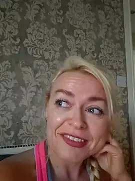 demidelightfulxx online show from 11/07/25, 11:54